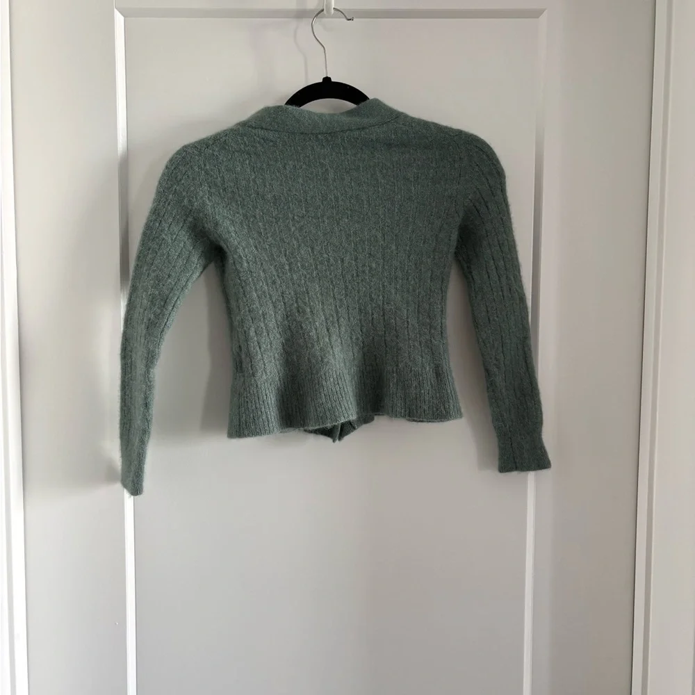 Kilte Sage Knit Button-Front Women's Sweater - Picture 3 of 4